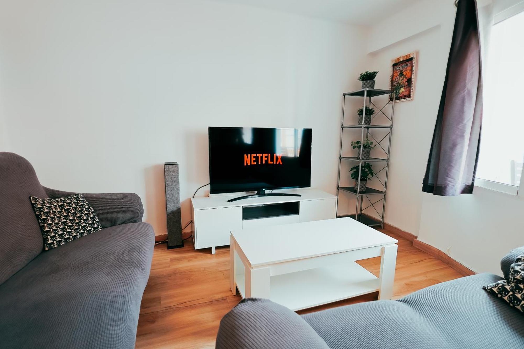 Appartamento Cabanyal, 8 Min, Terrace, Smart Tv
